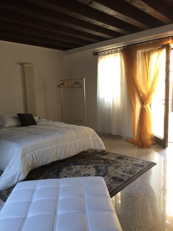 Ca'Bert Villa Dei Glicini Castelnuovo del Garda Buitenkant foto