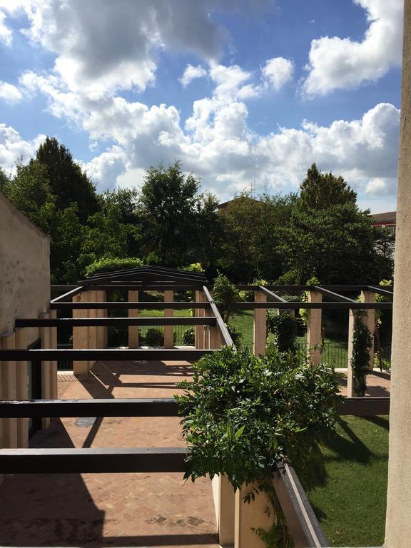 Ca'Bert Villa Dei Glicini Castelnuovo del Garda Buitenkant foto