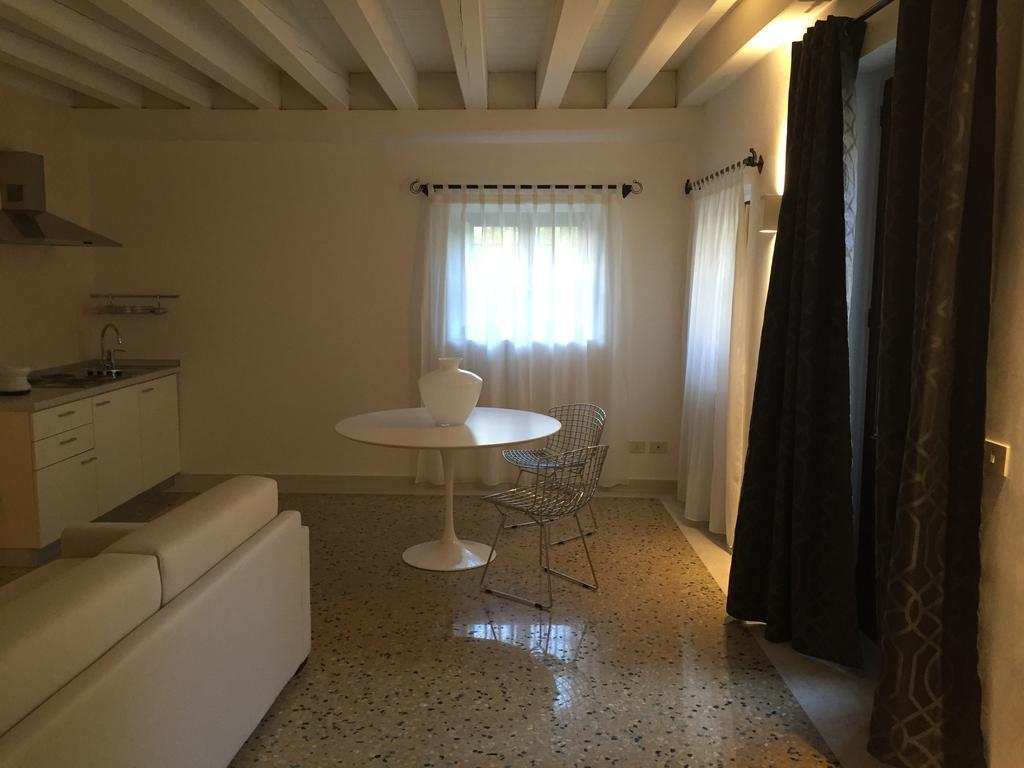 Ca'Bert Villa Dei Glicini Castelnuovo del Garda Buitenkant foto