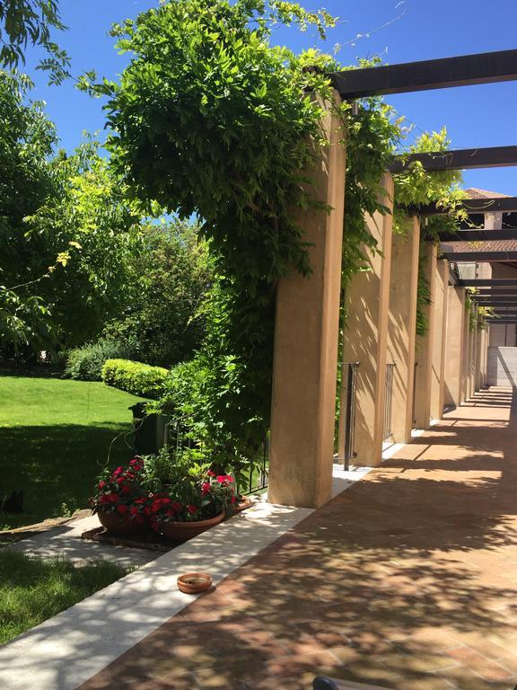 Ca'Bert Villa Dei Glicini Castelnuovo del Garda Buitenkant foto