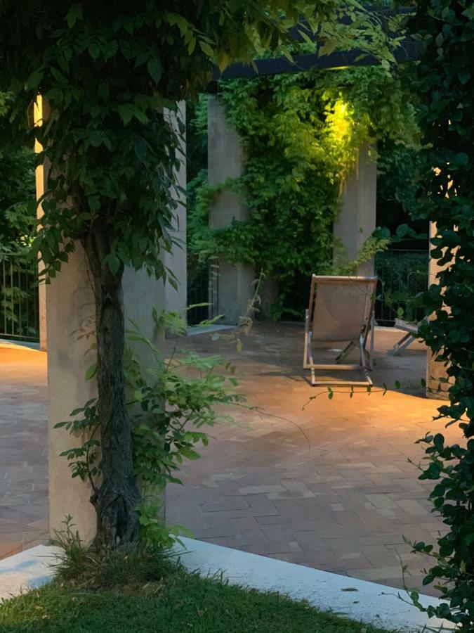 Ca'Bert Villa Dei Glicini Castelnuovo del Garda Buitenkant foto
