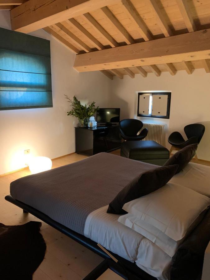 Ca'Bert Villa Dei Glicini Castelnuovo del Garda Buitenkant foto